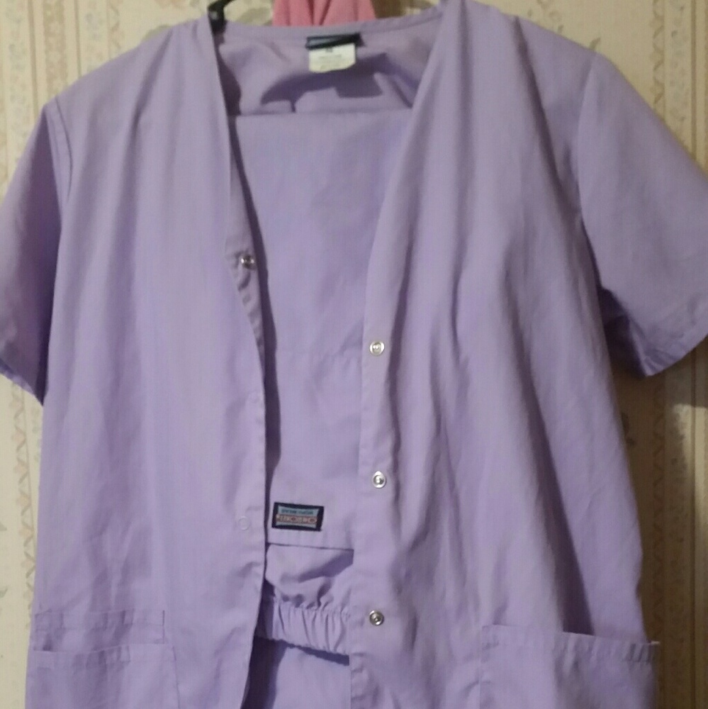 Cherokee scrub set